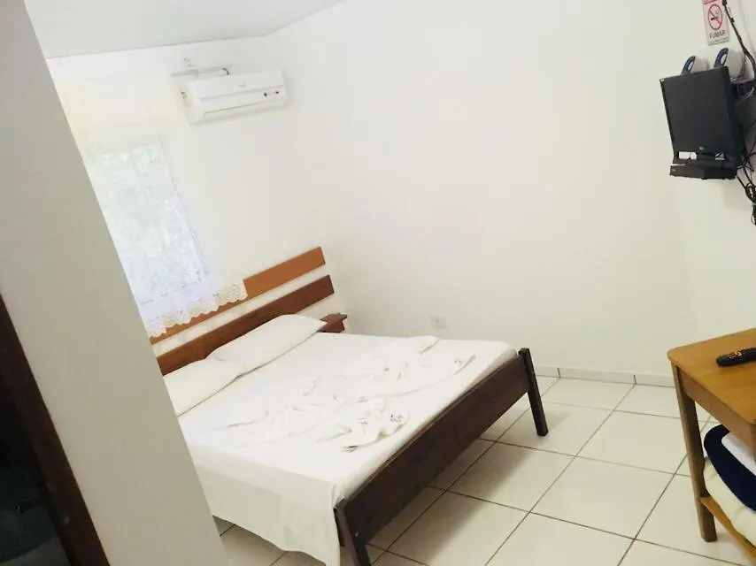 Hotel Recanto Eliza Garuva