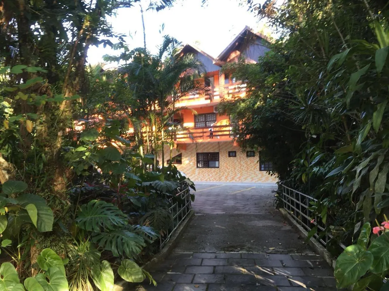 Hotel Recanto Eliza Garuva