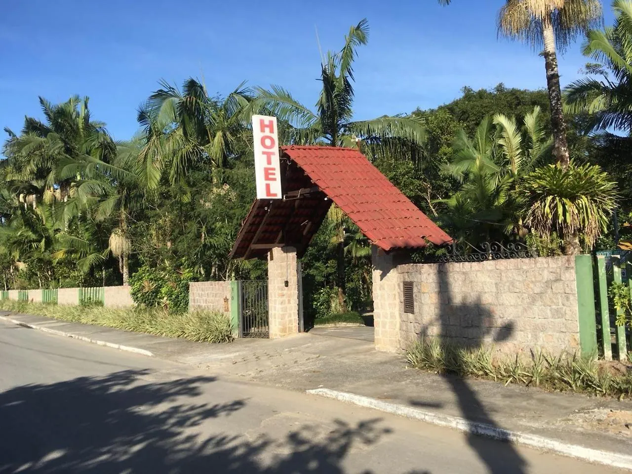 Hotel Recanto Eliza Garuva 0*,  Brazil
